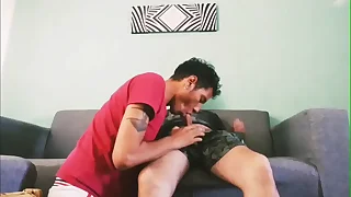 Tarde de mamadas y humo sweep mi papi hairy&period; Delicia de verga&period;